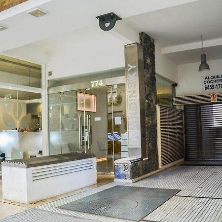 Monoambiente Super Amplio Y Comodo, Ideal Para Explorar La Ciudad Buenos Aires Exterior photo